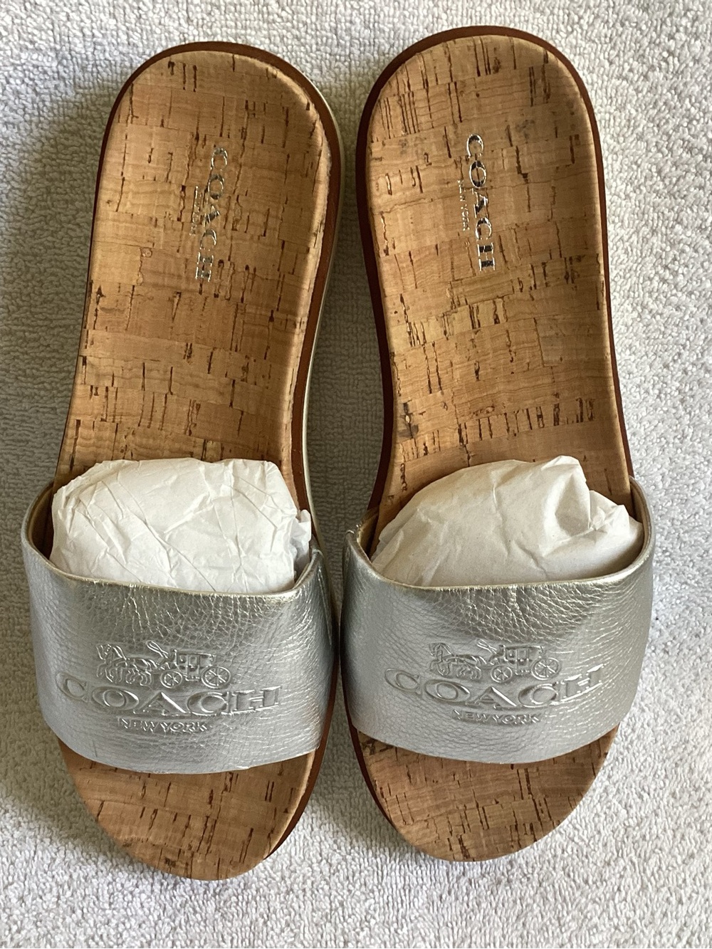Coach Spruce Metallic Silver Tumbled Leather Cork Sandals Shoes NWOB - Picture 3 of 5